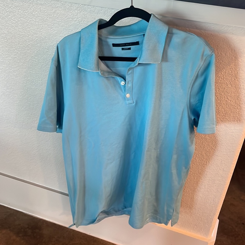 Light blue perry Ellis mens collared shirt